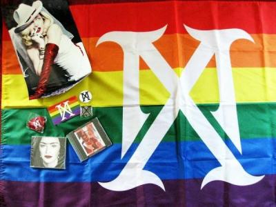 madonna-madame-x-album-launch-party-official-promo-flag-cd-medellin-sticker-key