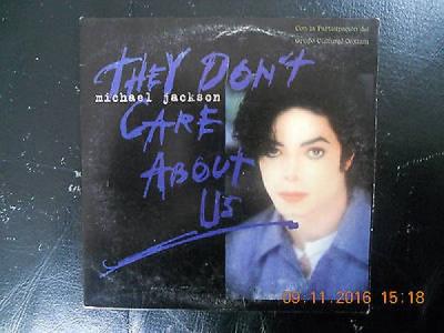 michael-jackson-cd-promo-mexicain-they-don-t-care-about-us