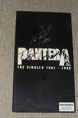   AUTOGRAPHED   PANTERA  THE SINGLES 1991 1996 RARE AUSTRALIA ONLY 6 CD BOXSET 