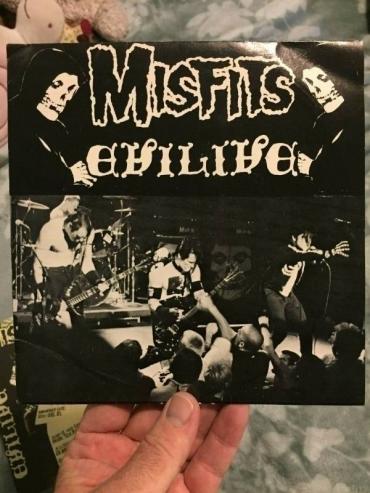 Misfits original  Evilive  7  1982 Fiend Club numbered edition with insert NM