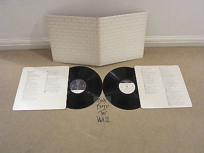 PINK FLOYD THE WALL 1st UK PRESS LP 1979   TITLE STICKER   ROUND INNERS PROG