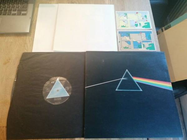 Pink Floyd LP Dark Side Of The Moon UK Harvest 1st Press SOLID BLUE A2 B2 NICE O