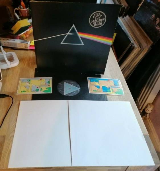 Pink Floyd LP Dark Side Of The Moon UK Harvest 1st Press A2 B2 SOLID BLUE LABELS