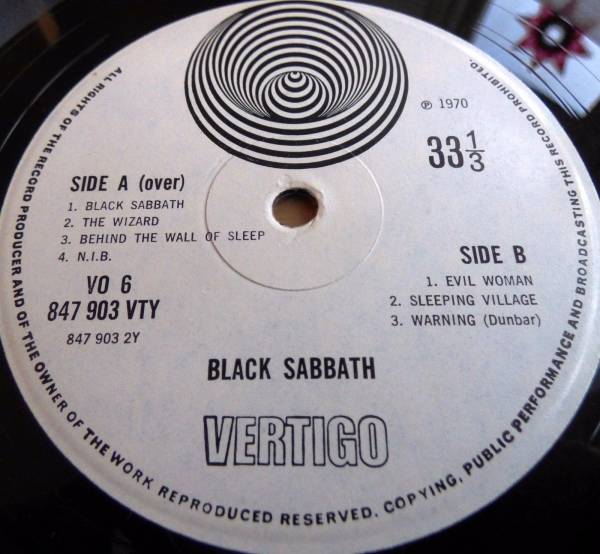 BLACK SABBATH BLACK SABBATH UK LP 1970 VERTIGO LARGE SWIRL VO 6 INNER NICE COPY