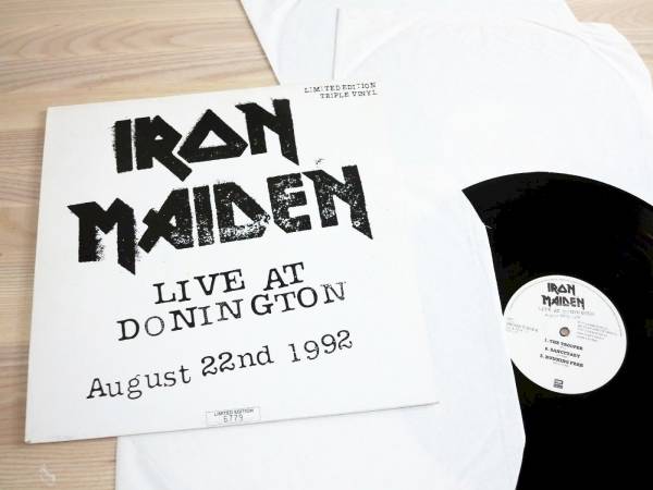 iron-maiden-3-lp-live-at-donington-1992-limited-uk-press-in-mint