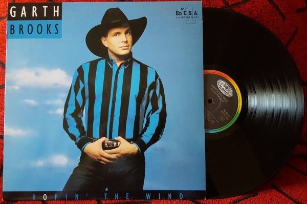 GARTH BROOKS    Ropin  The Wind    SCARCE 1992 Spain Issue LP COUNTRY ROCK