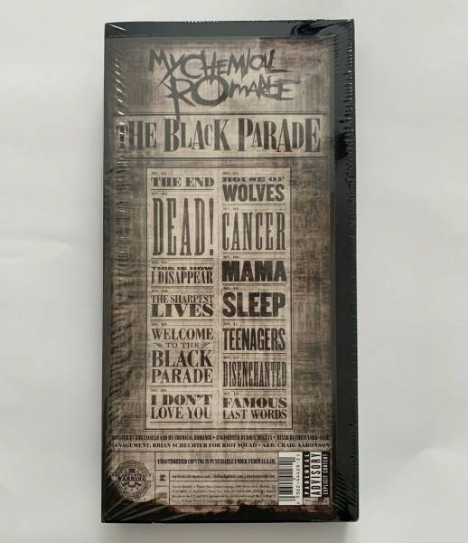 My Chemical Romance   The Black Parade Limited Edition Deluxe CD Boxset NEW 