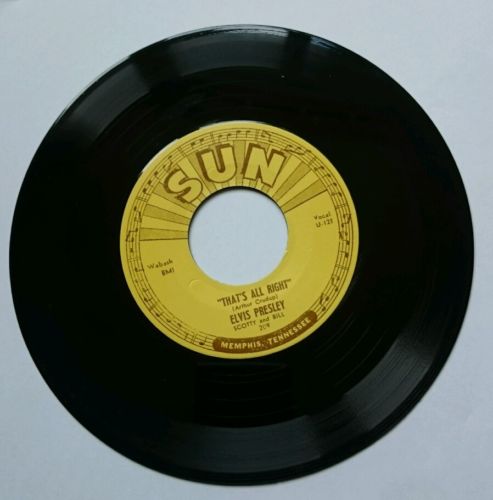 Rare 7  Record Elvis Presley Thats All Right Sun Label Original 1954 Recording