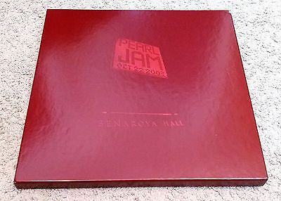 pearl-jam-live-at-benaroya-hall-vinyl-box-set-rare-unplayed-1475-2000