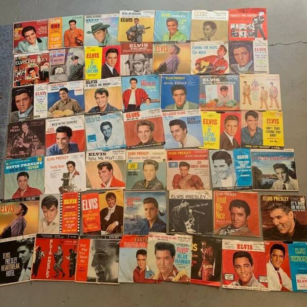 Elvis Presley lot of 50 Picture Sleeve 45 Singles 7  RCA Victor EP Rare  