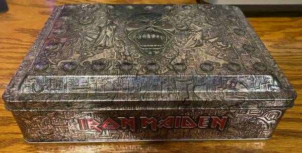 Iron Maiden Eddie s Archives 2002 LTD  First Edition  Blue Int  6 CD Boxed Set