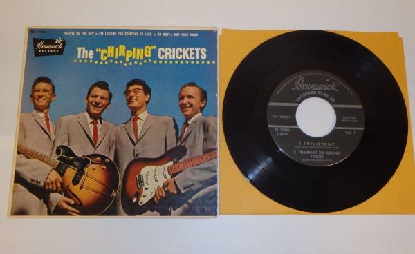 BUDDY HOLLY   THE CHIRPING CRICKETS RARE ORIG 1958 7  45 EP PS Brunswick CLEAN