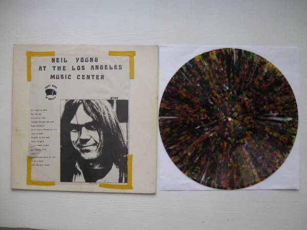 neil-young-at-the-los-angeles-music-center-lp-1971-tmoq-splattered-vinyl-psych