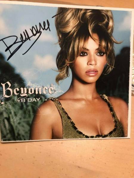 authentic-autographed-beyonce-cd-b-day-hand-signed-september-15th-2006