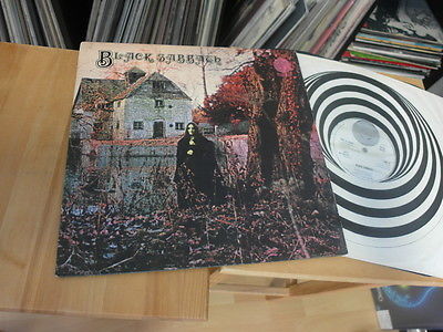 Black Sabbath LP Same UK Large Vertigo Swirl 1st press Philips credit 1970