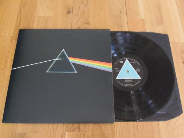 PINK FLOYD DARK SIDE OF THE MOON A2 B2 VINYL  SOLID BLUE  Complete NEAR MINT