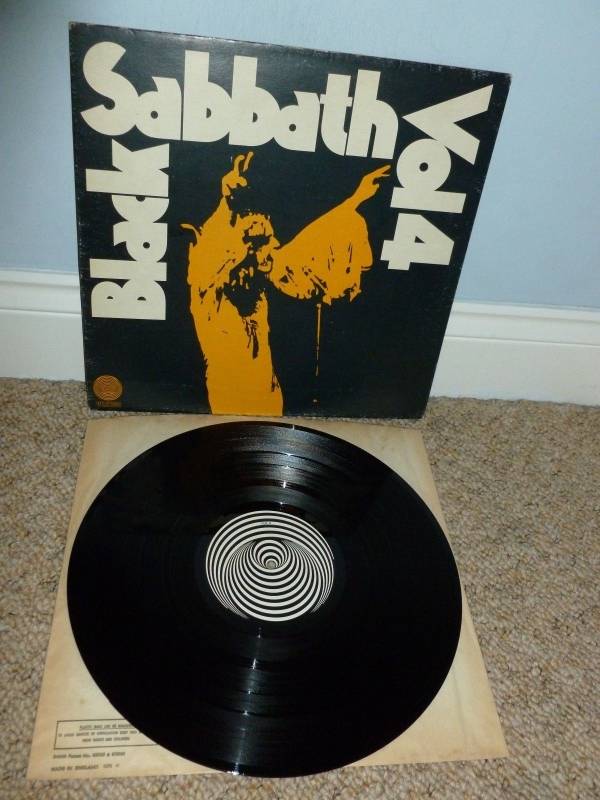 black-sabbath-vol-4-lp-1972-uk-1st-press-stereo-vertigo-swirl-6360-071-mint