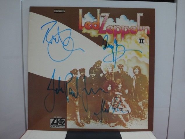 LED ZEPPELIN   2  VERY RARE HAND AUTOGRAPHED SIGNED BY ALL MEMBERS LP EX  
