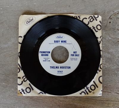 THELMA HOUSTON Northern Soul BABY MINE Capitol Promo 45 Record Looks Unplayed