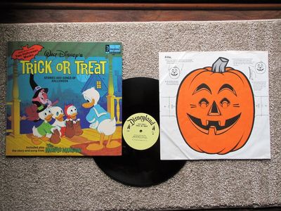 Walt Disney s Trick Or Treat   Stories And Songs Of Halloween  1974 NM Vinyl LP 
