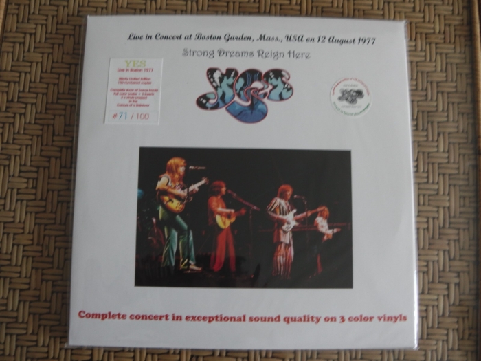 YES - STRONG DREAMS REIGN HERE - RARE LIVE 1977 3LP COLOURED VINYL
