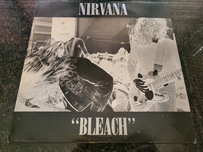 VERY RARE GRUNGE-NIRVANA-BLEACH-UK TUPELO DARK GREEN VINYL LP