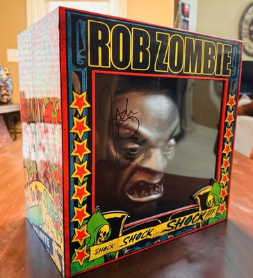 Rob Zombie Limited Edition Vinyl LP Box Set Owned Signed By John 5 COA 0000/1000