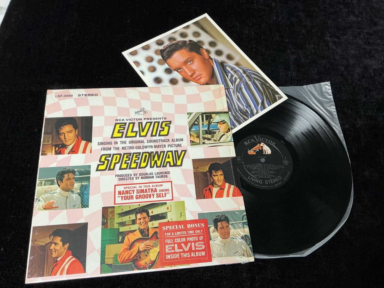 ELVIS PRESLEY LP LSP-3989 SPEEDWAY LIV STEREO HYPE STK BONUS PHOTO CANADA NM/MT