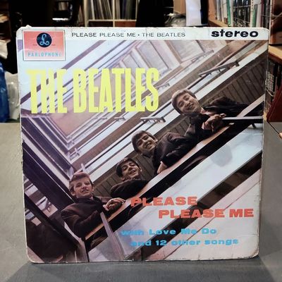 The Beatles   Please Please Me LP  Parlophone Black Gold  PCS3042  UK 1963 