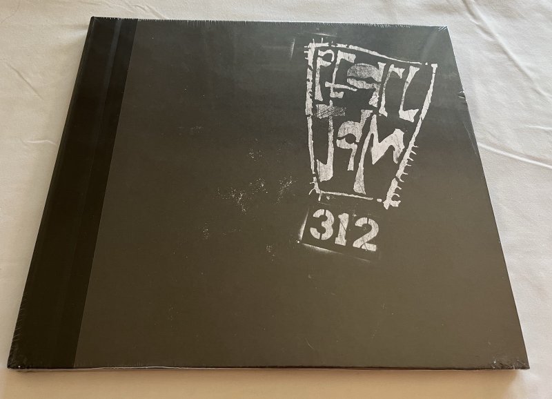 PEARL JAM - THE VIC THEATRE 8/02/07  VAULT  2 VINYL LP RECORD  - NEW/SEALED   