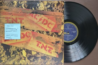 AC/DC T.N.T. Vinyl Record VG/VG APLPA-016 1977 Australian Press
