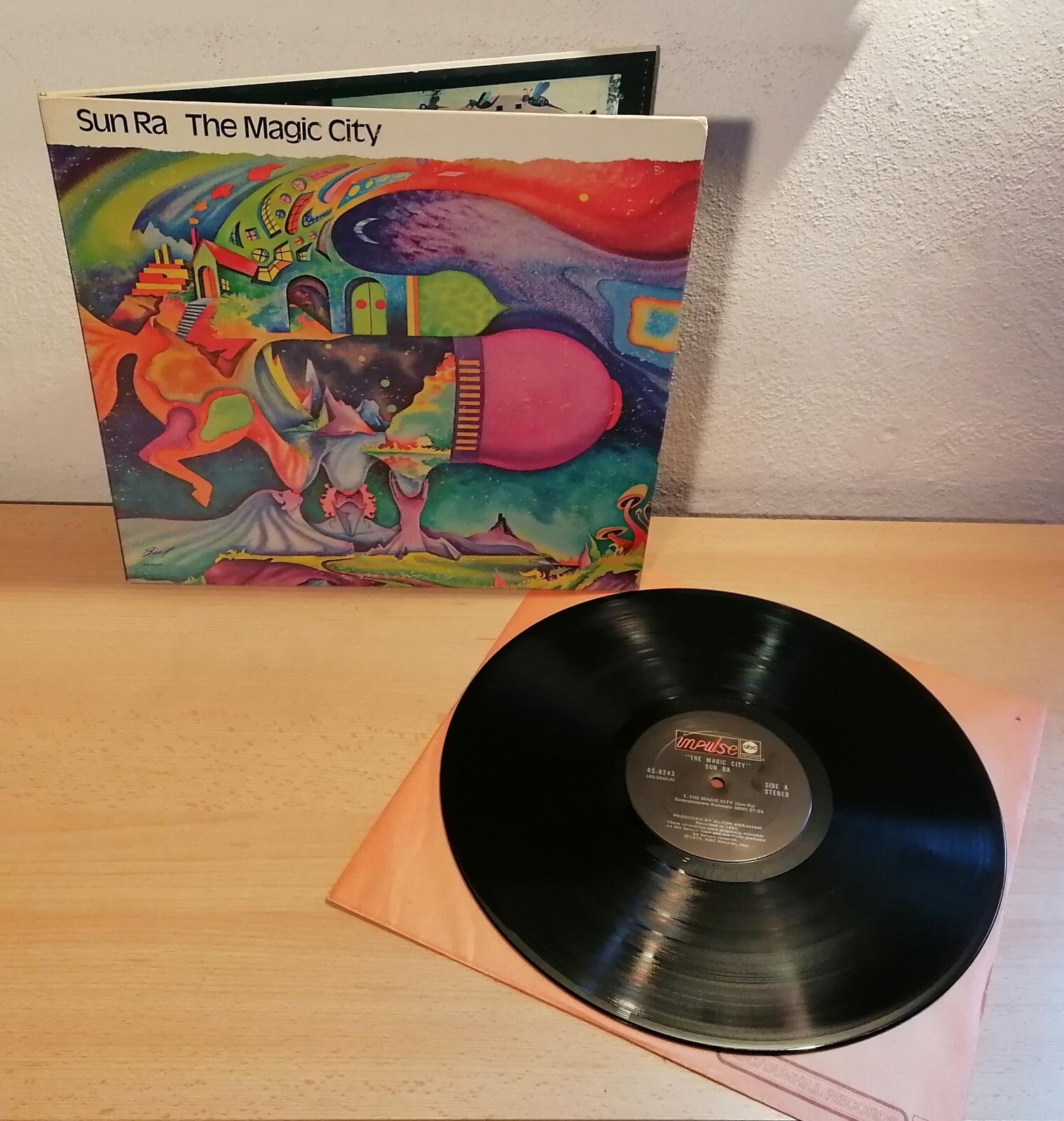 SUN RA : THE MAGIC CITY    -    1973  LP  USA  reissue   hole 