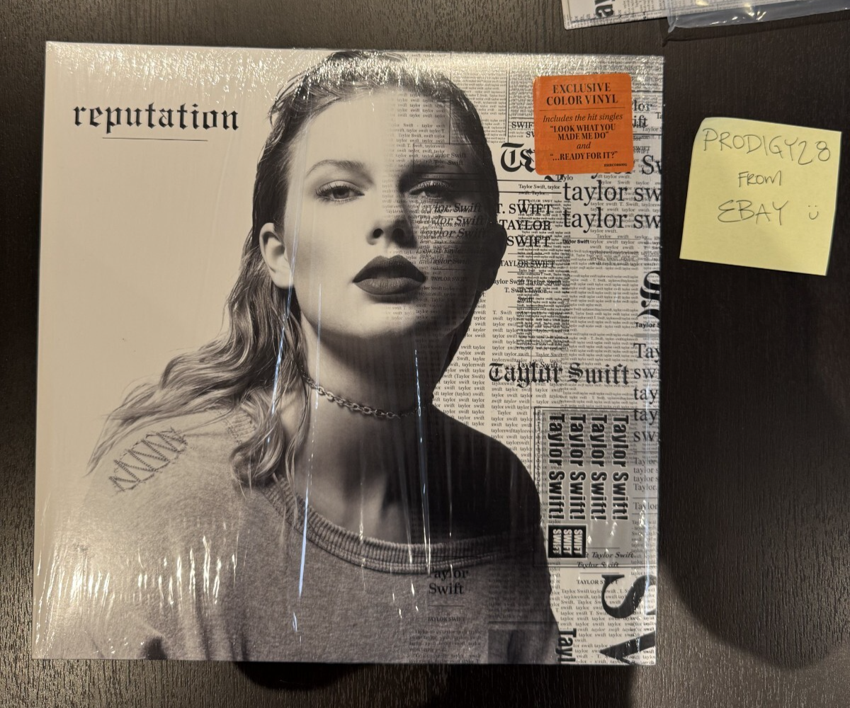 Taylor Swift     Reputation FYE Exclusive ORANGE Vinyl 2LP  RARE   / 3000 COPIES