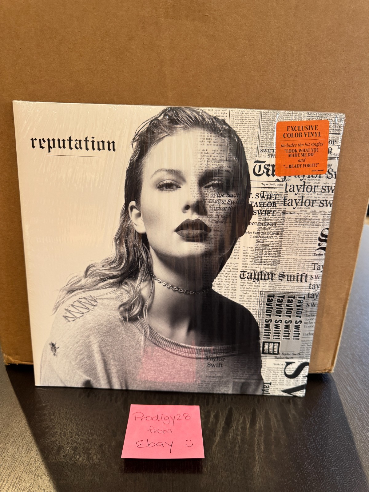 Taylor Swift     Reputation FYE Exclusive ORANGE Vinyl 2LP  RARE   / 3000 COPIES