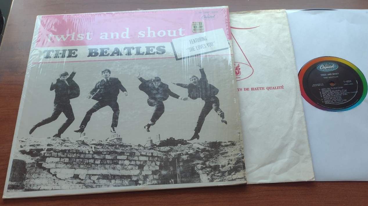 CANADA Ex to NM- THE BEATLES Twist and Shout ORIG 1964 CAPITOL MONO T-6054 LP