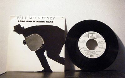 PAUL McCARTNEY 7 Inch 45 Long and winding road No values 1985 Odeon spain  PS