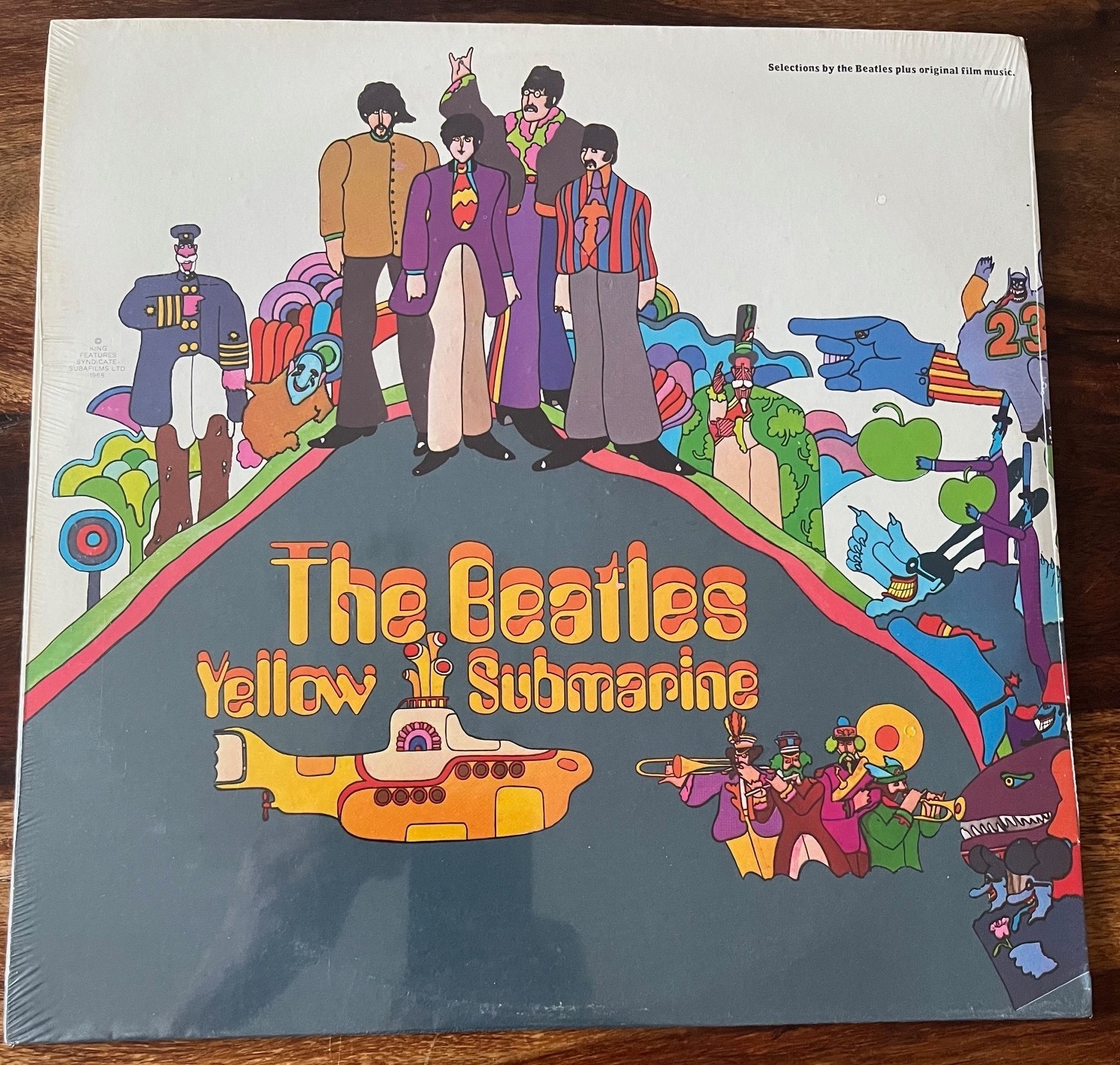 Beatles -Yellow Submarine SW 153 Apple 1969 ? Scranton Press 12 SEALED          