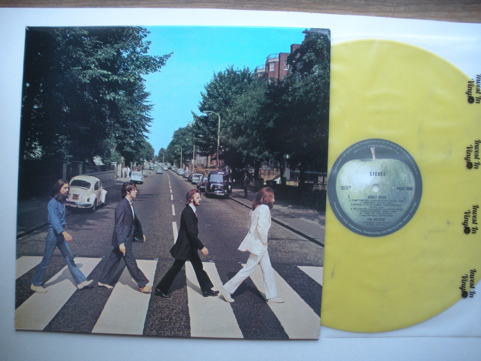 Beatles   Abbey Road   Translucent Speckled Yellow Vinyl Australian Import EX.  