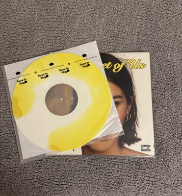 Gracie Abrams The Secret of Us Blood Records Exclusive Yellow   White Vinyl LP