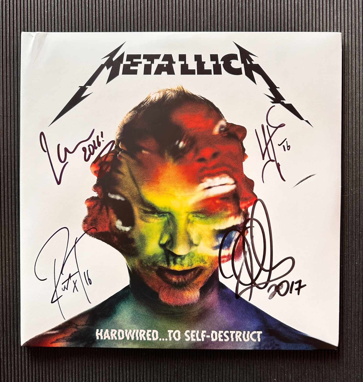 Metallica Hardwired Self Destruct Vinyl LP Signed Autographed UK HMV   Antwerp