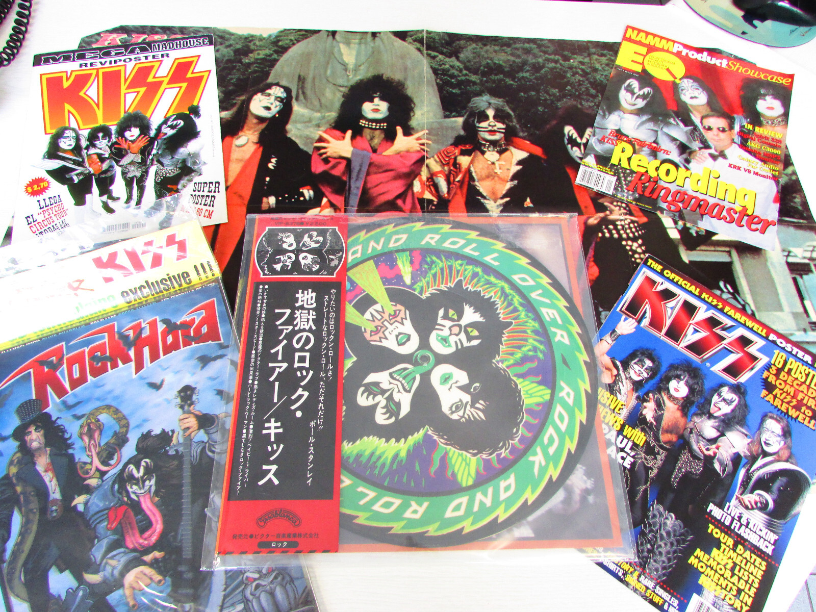 KISS  PICTURE DISC VINYL RECORD 12  LP   POSTER    MAGAZINE   COVERS