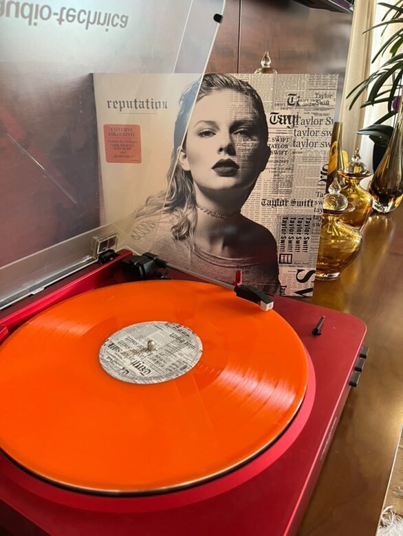 Reputation Taylor Swift Orange Vinyl Used - Mint