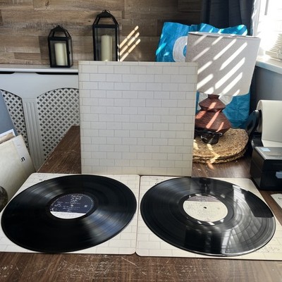 Pink Floyd     The Wall Vinyl Record A2U/B2U/3U/4U 1ST UK EX/EX     . NM AUDIO