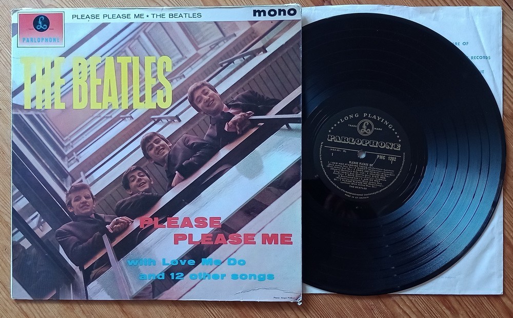 The Beatles : Please Please Me - UK ED1 B G EX  vinyl Dick James Parlophone 1963