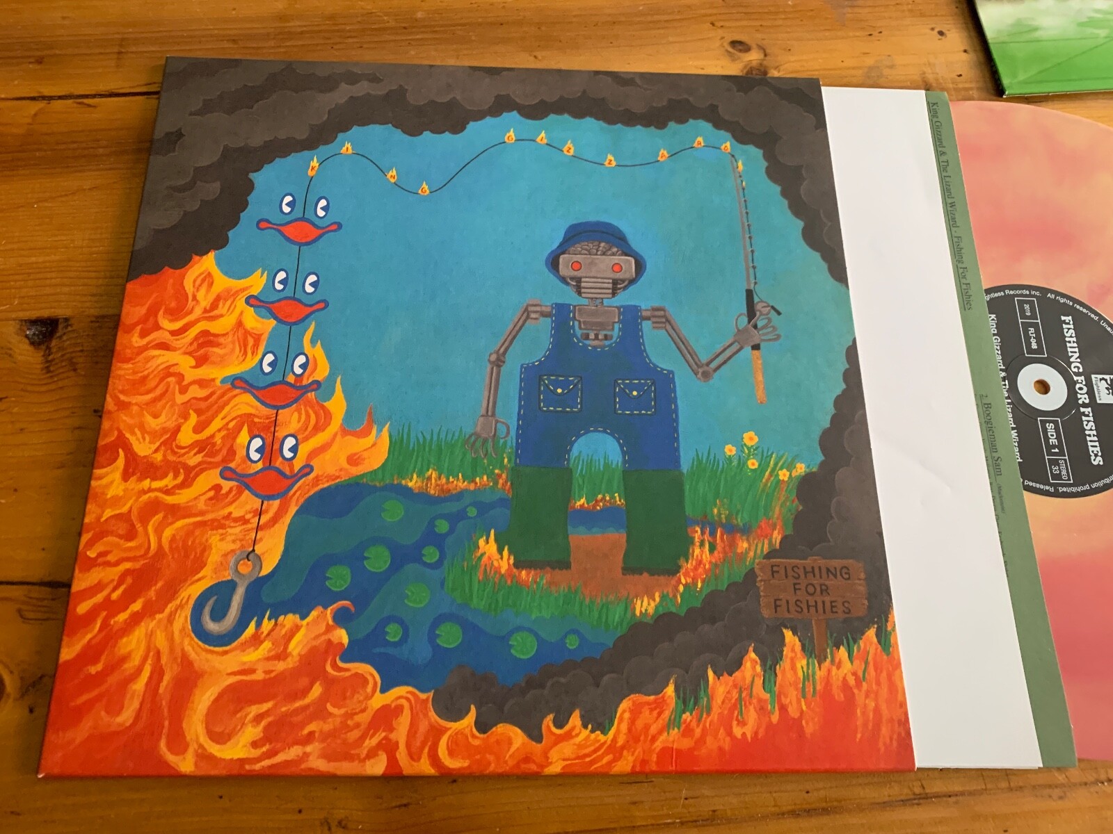 LP  2019 King Gizzard And The Lizard Wizard     Fishing For Fishies   LTD