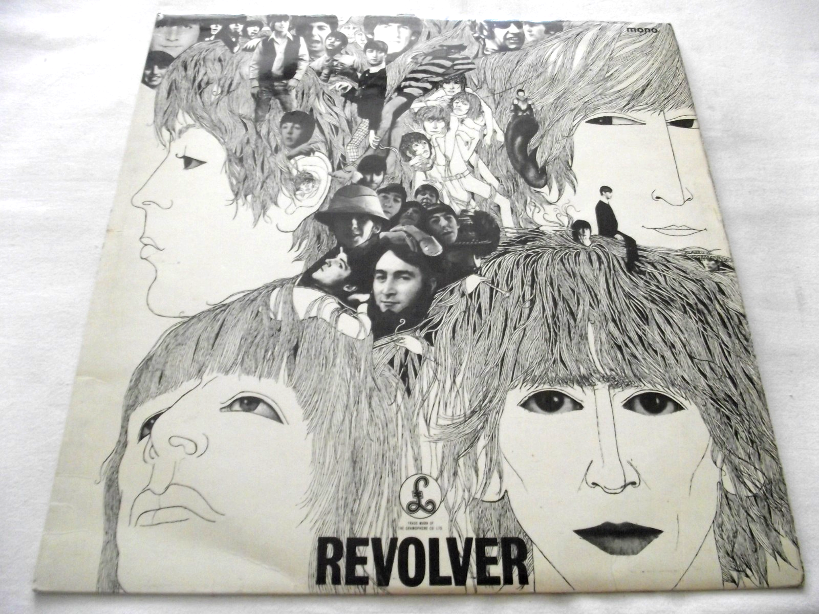 THE BEATLES   REVOLVER    1966 UK Black/Yellow PARLOPHONE LP -2,-3.