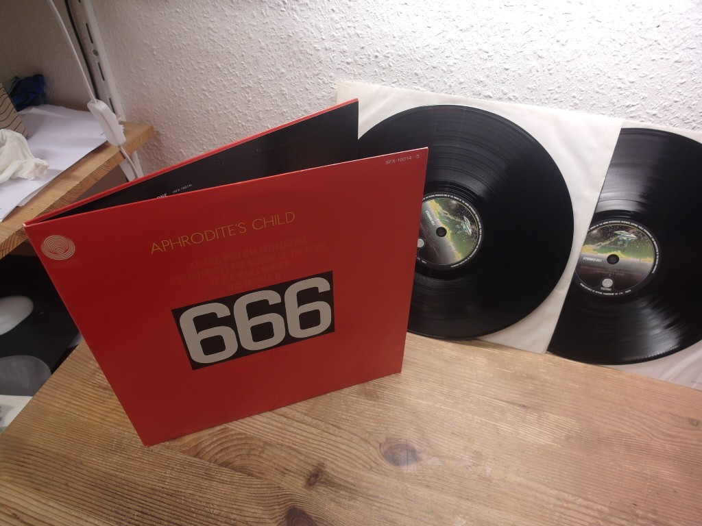 DOUBLE VINYL LP APHRODITE S CHILD ALBUM 666 70s JAPAN PRESS mint- Psych.........