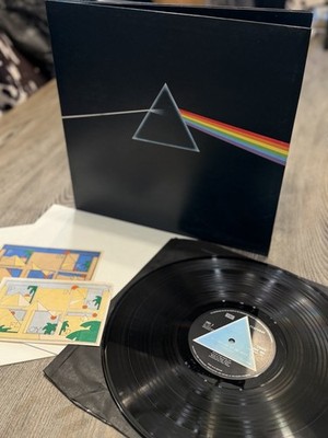 PINK FLOYD Dark Side Of The Moon LP UK 1st Press SOLID BLUE TRIANGLE SHVL804 NM-