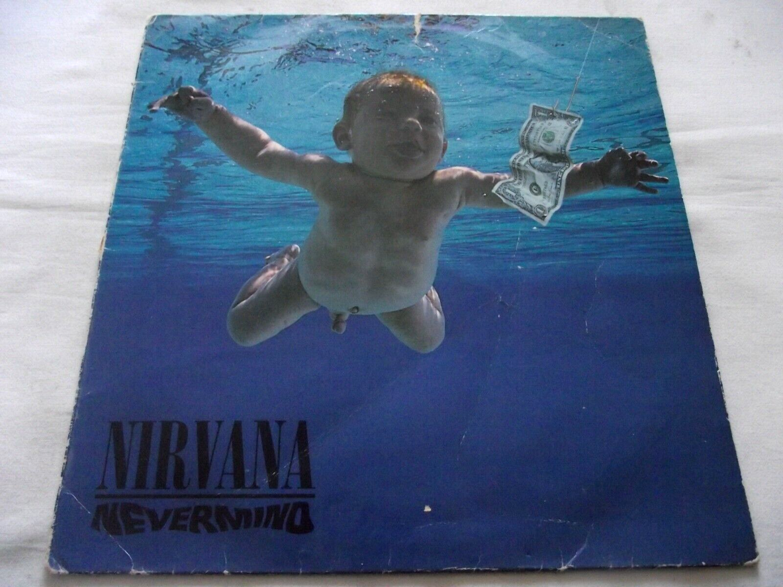 NIRVANA   NEVERMIND    1991 EU GEFFEN LP  Check condition.