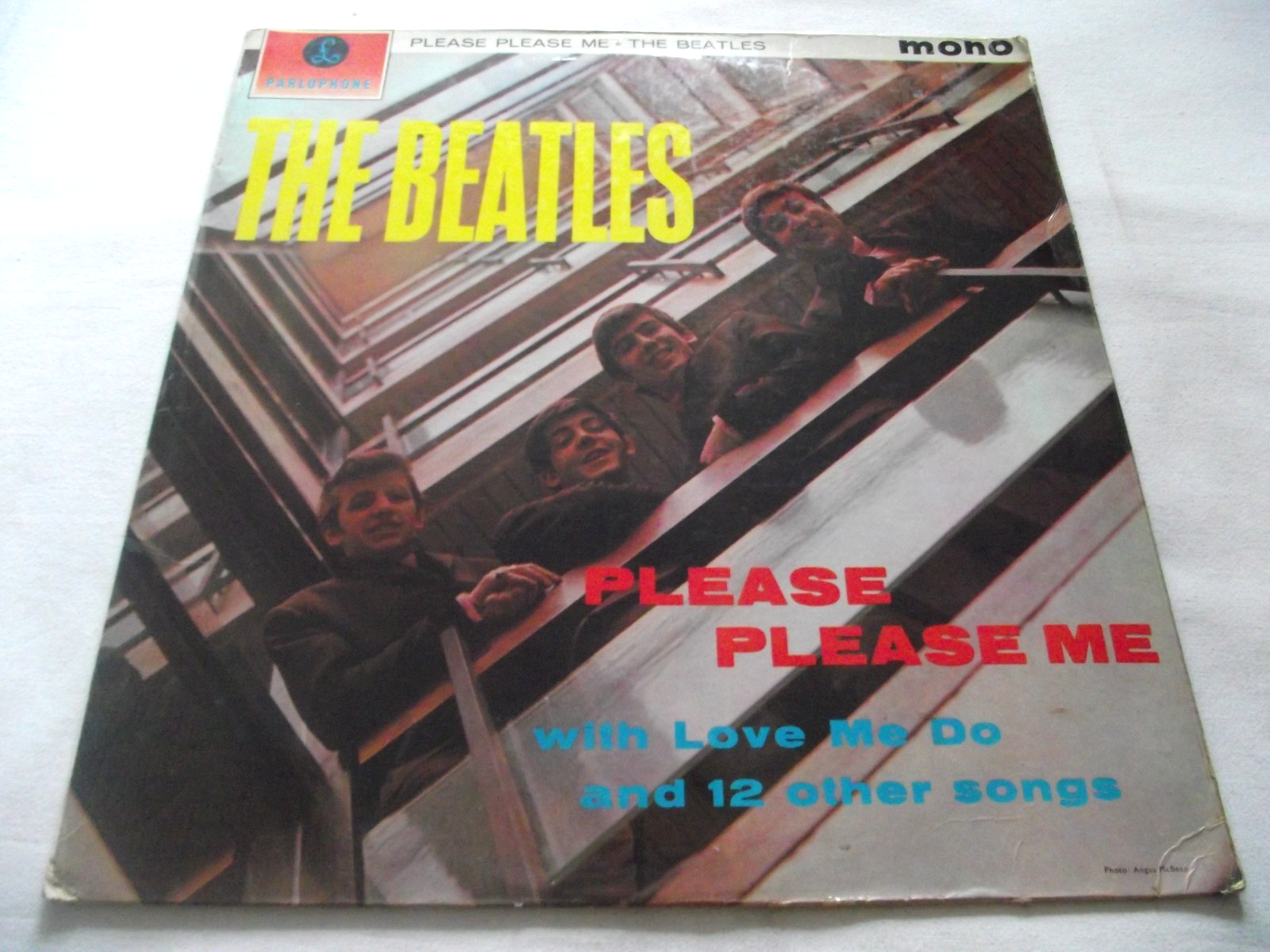 THE BEATLES   PLEASE PLEASE ME    1963 UK Black/Yellow PARLOPHONE LP
